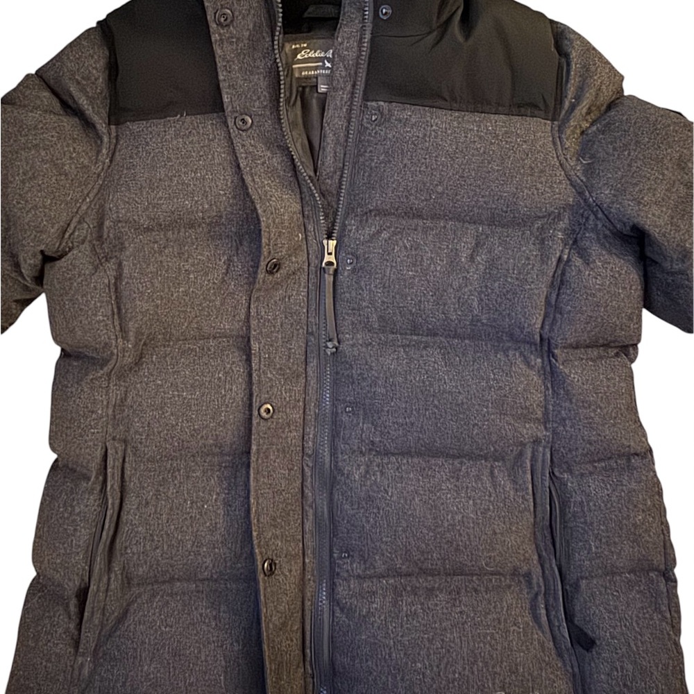 Women’s Eddie Bauer down coat with fur trim hood. - Picture 4 of 9